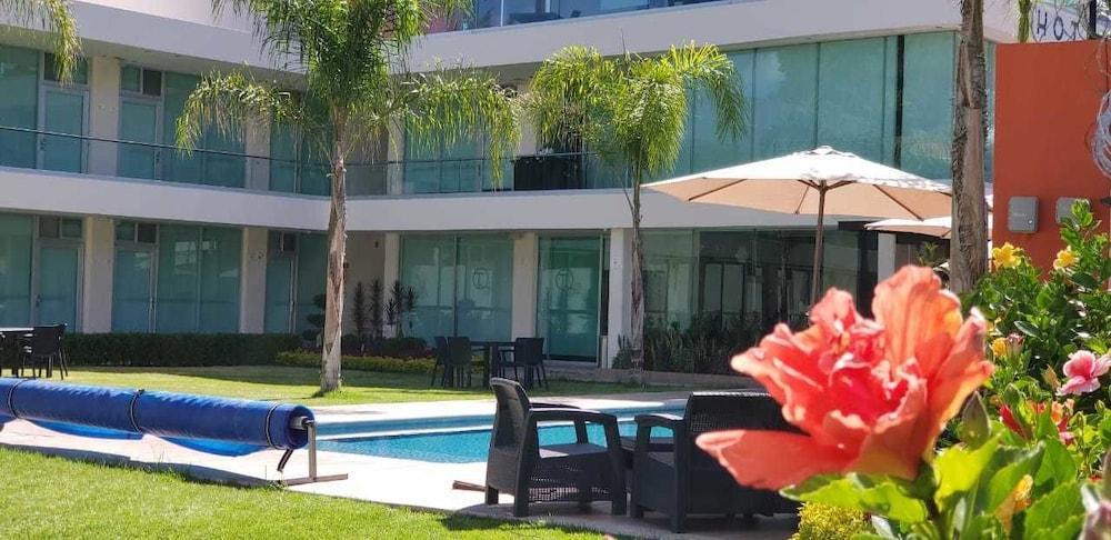 Hotel Quinta テキスキアパン エクステリア 写真