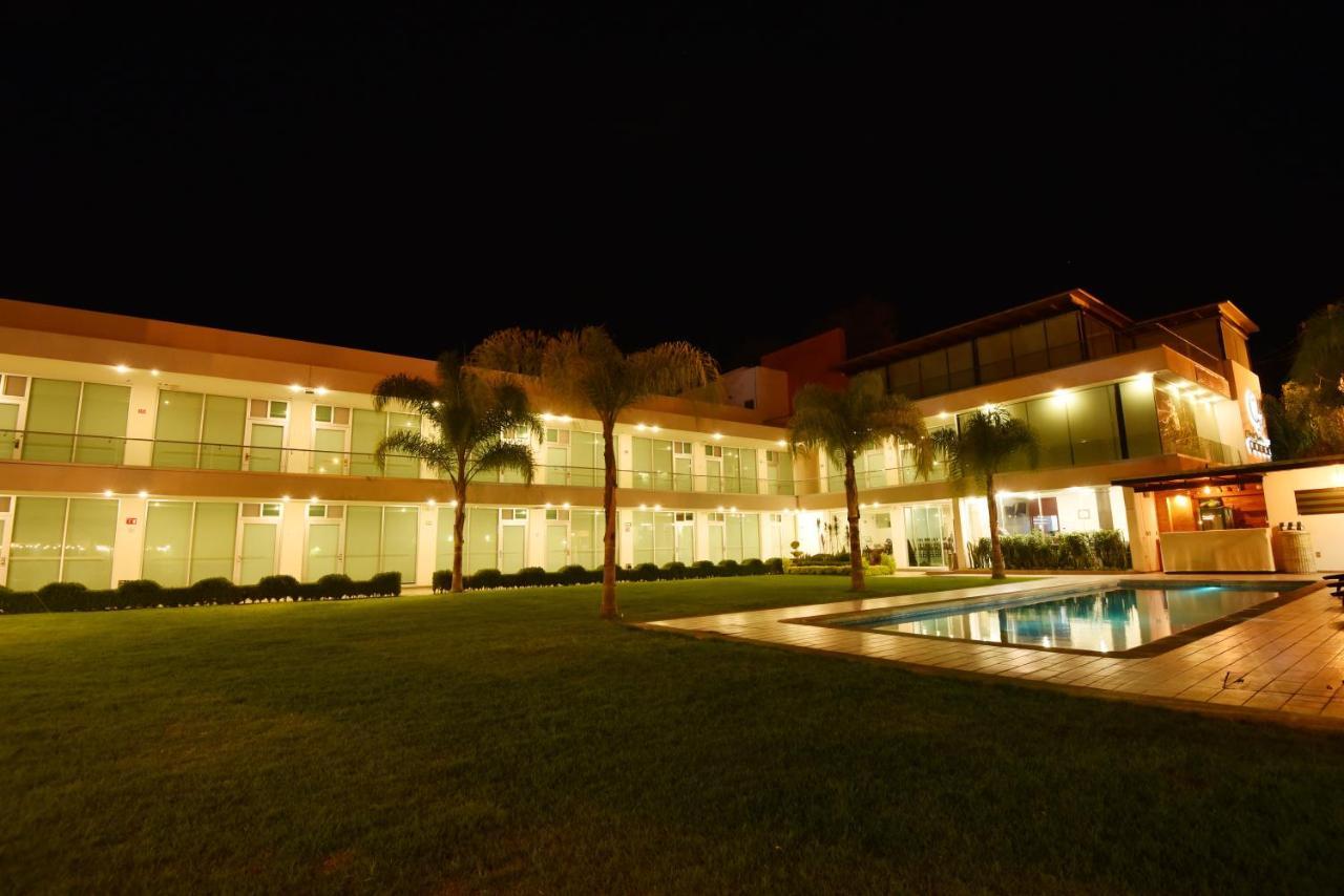 Hotel Quinta テキスキアパン エクステリア 写真